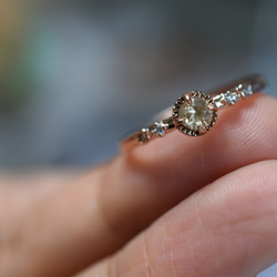 RG23-206 宝石質 ミャンマー産 天然 イエロー ジルコン 風信子石 リング 指輪 シンプル フリーサイズ 金属ア 2枚目の画像