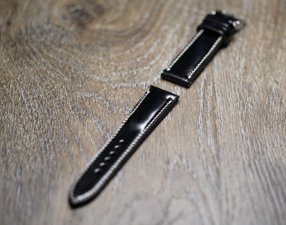アメリカンレザー　ホーウィン社  シェルコードバン レザー  ブラック　本革 時計ベルト カスタムサイズ対応 5枚目の画像