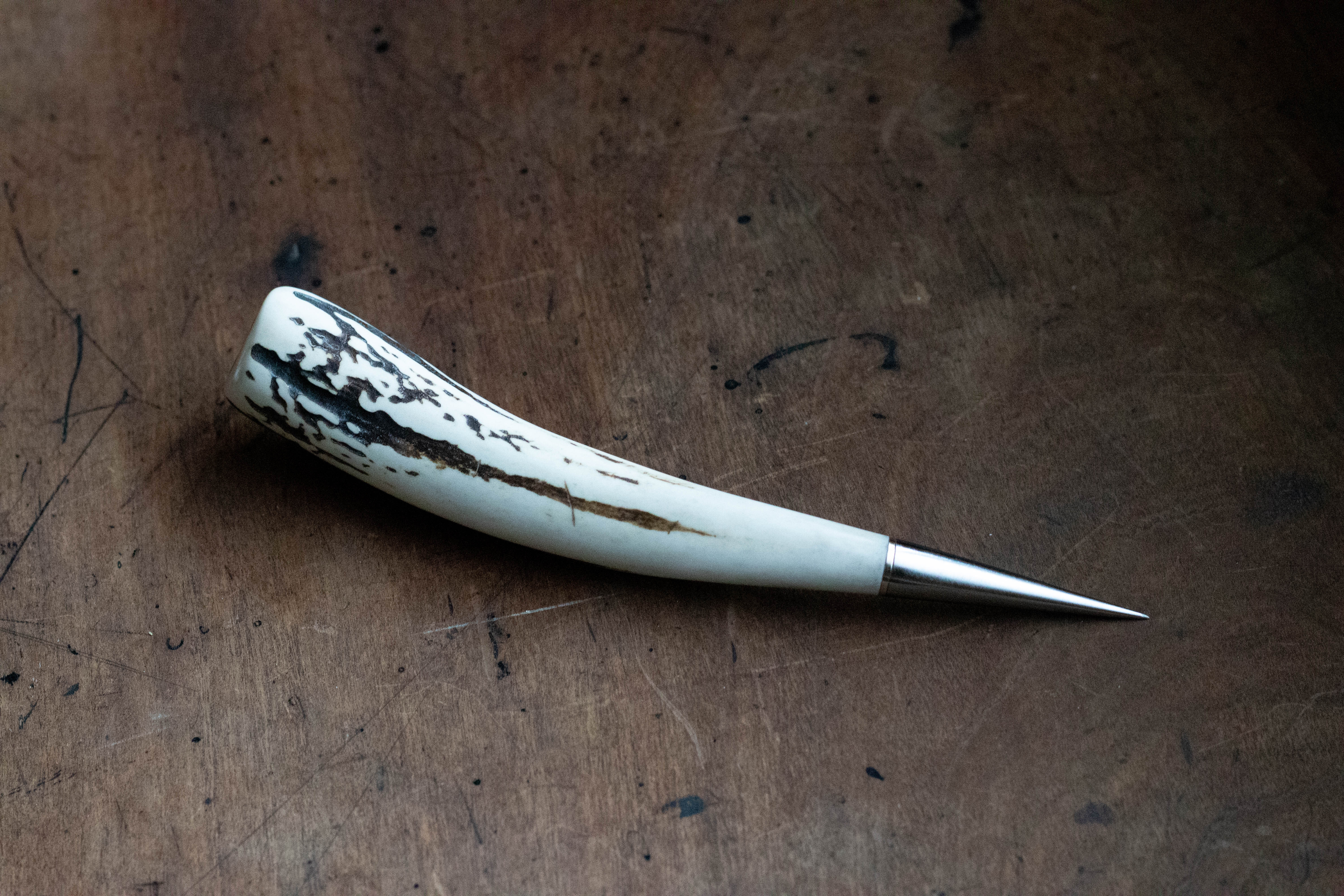 クジリ　レザークラフトツール　丸錐　鉄筆　大工道具　裁縫道具　鹿角