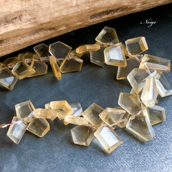 宝石質シトリンAAA-　ラフスライスカットMサイズ　3個　天然石パーツ 3枚目の画像