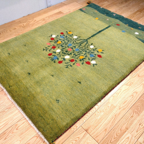 特価10％OFF】ペルシャ ギャッベ ザクロの木 風景 ソファー前 140x98cm