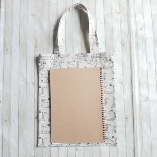 フラットポーチ♥ペタンコトートバック♥オーダー受け付け専用ページ