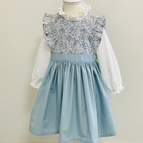 専用出品　ハンドメイド　ドールワンピース　リバティ リバティ フェリシテ 子供服 26㎝ドール お揃い 花柄 エプロン