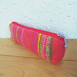 手織布のペンケース(綿、ピンク色) 2枚目の画像
