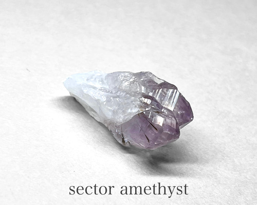  チフチャフ　アメジスト 特選品！ボリビア産リバースセプターアメジスト｜ファインミネラル
