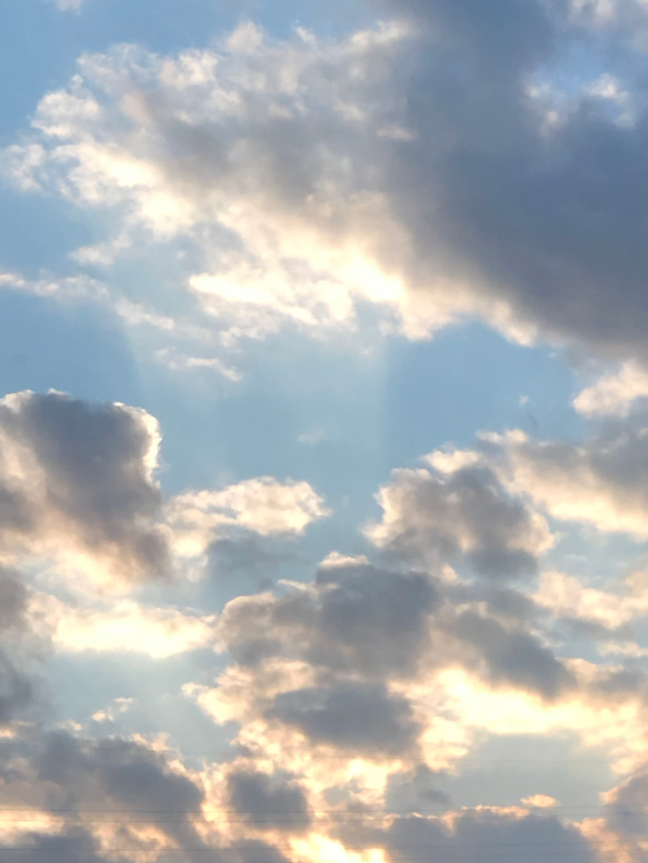 トートバッグ　虹色の空　雲の絵　空と海の絵　レインボーカラー綿菓子雲虹色ナチュラルエコバッグマルシェバッグ肩掛けバッグ 9枚目の画像