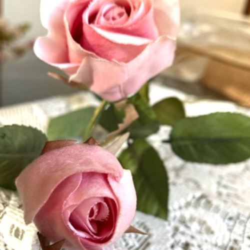 染花・布花・アートフラワー 春の歌⓺ 薔薇2本 玄関・和洋の