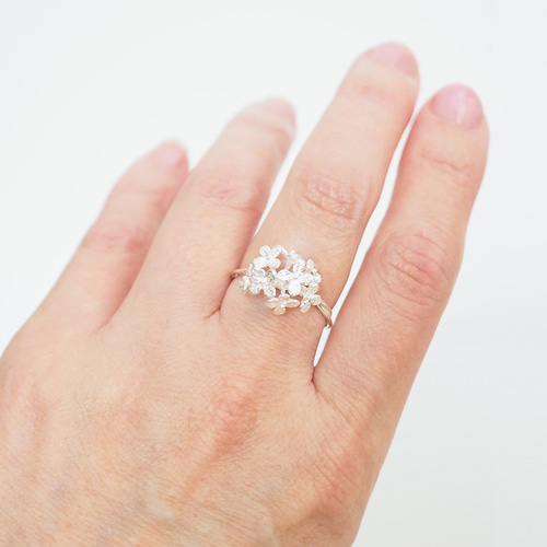 【ひなママ】天然アバロンシェルのデザインフリーサイズリング ムーンストーンと紫陽花のリング＊誕生石＊あじさい＊天然石