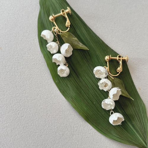 スズランの本物の花ピアス｜繊細で上品なフラワーアクセサリー 母の日