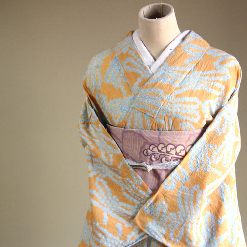 ◇現代 有松鳴海絞浴衣◇【浅黄色にごく薄い透明感のある