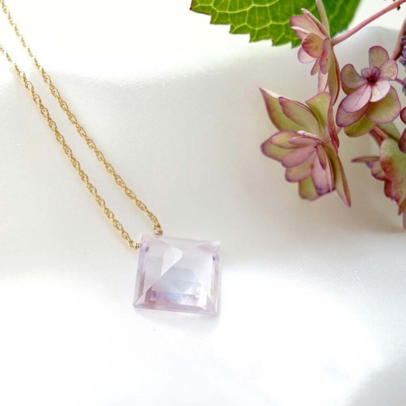14kgf 粉色紫水晶鑽石切割天然石項鍊 ~ 鑽石 第2張的照片