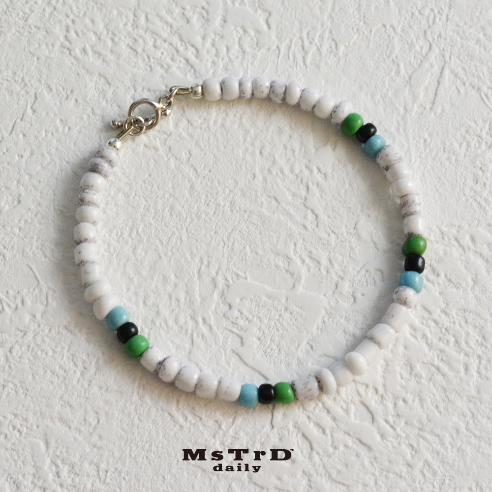 ブレスレット　ジャワビーズ