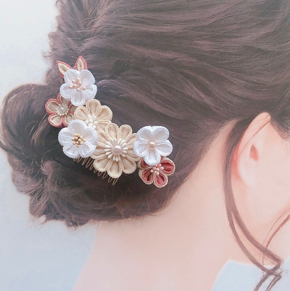 再販 つまみ細工髪飾り 七五三 十三詣り 成人式前撮り 振袖 淡色コーデ 卒業式 結婚式 着物ヘアアクセ 簪 リボン 白        Ω 人気・おすすめ｜多用途・生活用品におすすめ 口コミ人気 即納 日本国内発送・信頼対応