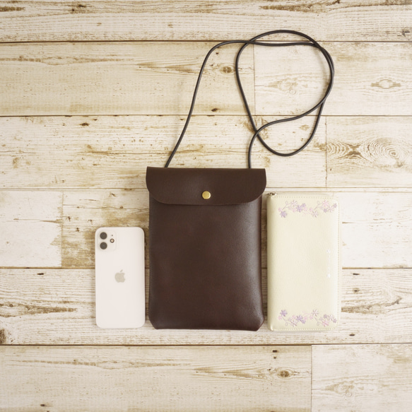 長財布とスマホが余裕で入るサコッシュ ショルダー斜め掛けタイプ 縦型 ブラウン Phone Leather Pouch 2枚目の画像