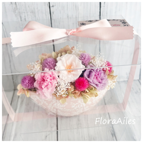 桜色の花器に大人可愛いお花がいっぱい♪【メッセージカード無料】 5枚目の画像