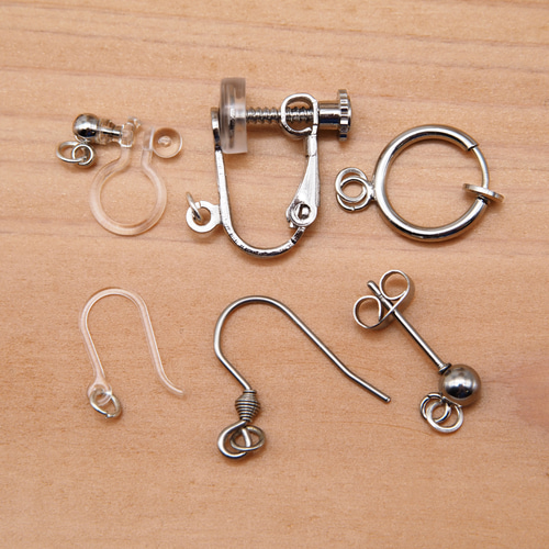 アフロ Ω 軽さは正義 Ω ピアス Ω イヤリング ピアス（フック・チェーン