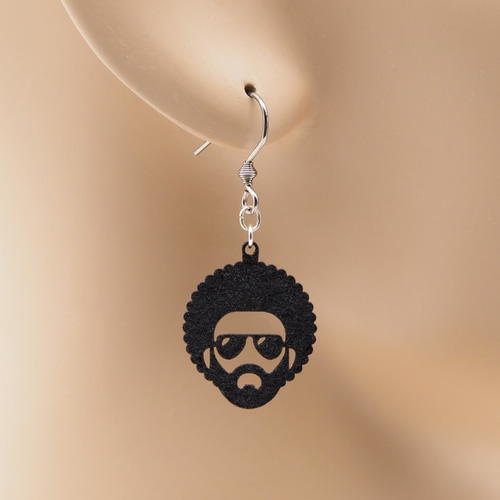 アフロ Ω 軽さは正義 Ω ピアス Ω イヤリング ピアス（フック・チェーン