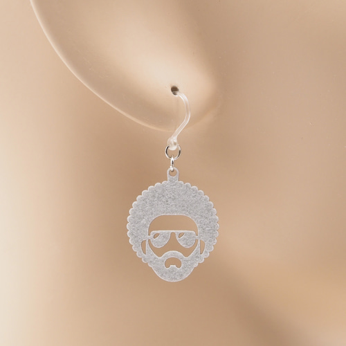 アフロ Ω 軽さは正義 Ω ピアス Ω イヤリング ピアス（フック・チェーン