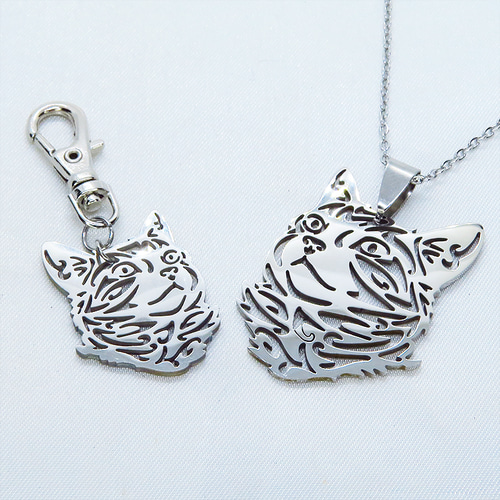 再販×4】シルバーカラー リアルな猫フェイスモチーフのキーホルダー