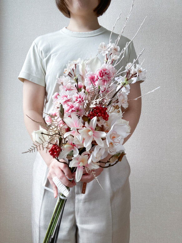 【Akiさま専用】2種の桜・マグノリア・らんの和装ブーケ　アーティフィシャルフラワーブーケ 6枚目の画像