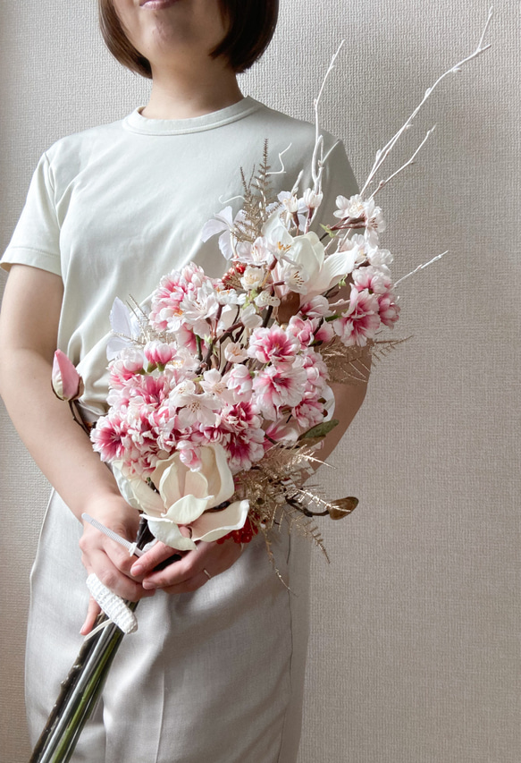【Akiさま専用】2種の桜・マグノリア・らんの和装ブーケ　アーティフィシャルフラワーブーケ 3枚目の画像