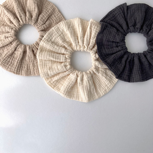 new color!!! 【ruffled collar bib 】ビブ スタイ フリルスタイ 出産