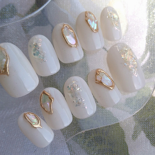 アイボリーネイル／オーロラネイル／ニュアンスネイル／天然石ネイル