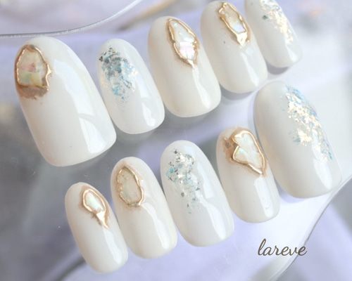 アイボリーオーロラゴールドニュアンスネイル シェル ミラー 韓国 ちゅるん 秋 アイボリーオーロラゴールドニュアンスネイル シェル ミラー 韓国 ちゅ
