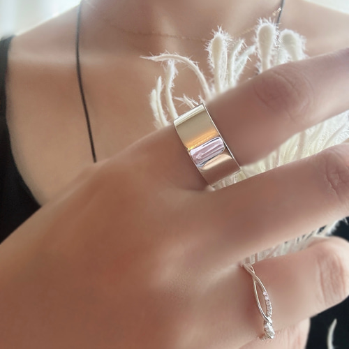 925マット仕上げ平打ちリング 8g 925マット仕上げ平打ちリング 8g