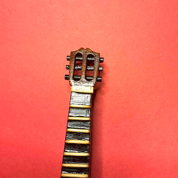 ✤まるで本物！〓楽器〓【ミニチュアギター《大》】◆15.5cm 8枚目の画像