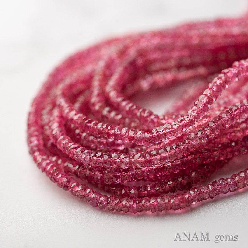 【約9㎝】【トップカラー】ホットピンク スピネル ボタンカット（ロンデル）★ANAM gems