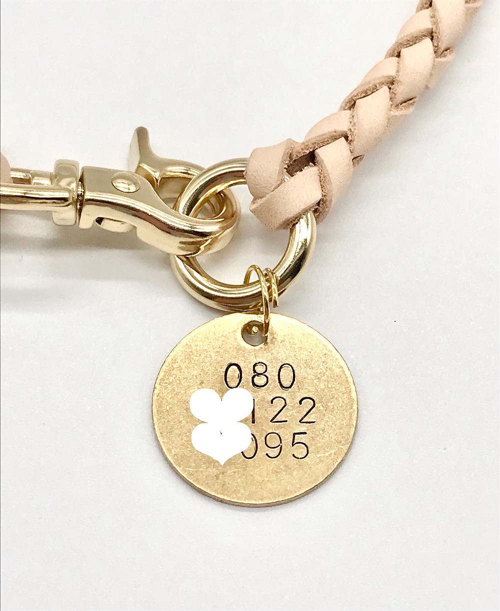 2個　真鍮ネームタグ付き首輪チョーカー、ネックレス　革レザー