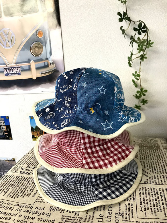 幼児向けチューリップ帽（ブルー・青　チェック・ストライプ） 4枚目の画像
