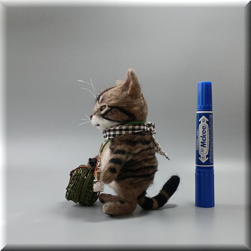 羊毛フェルト 猫 旅猫さん キジトラ猫さん ねこ ネコ 猫フィギュア