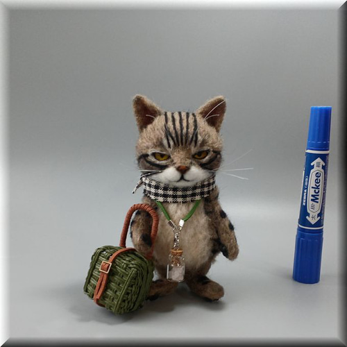 羊毛フェルト 猫 旅猫さん キジトラ猫さん ねこ ネコ 猫フィギュア