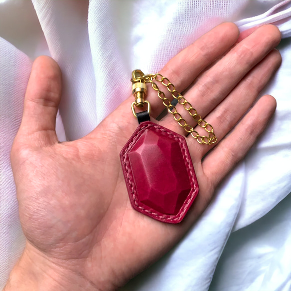 【Polyto】革の宝石キーホルダー(ルガトピンク) バッグチャーム 5枚目の画像