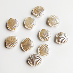 【40個】縦穴　貝型　パーツ　ハンドメイド　ビーズ　材料　DIY  k/貝 2枚目の画像