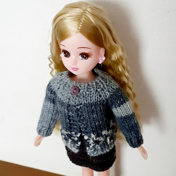 リカちゃんのカーディガン 2枚目の画像
