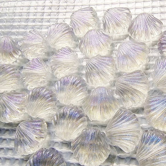 【40個】縦穴　貝型　オーロラ　パーツ　ハンドメイド　ビーズ　材料　DIY  k/貝 2枚目の画像