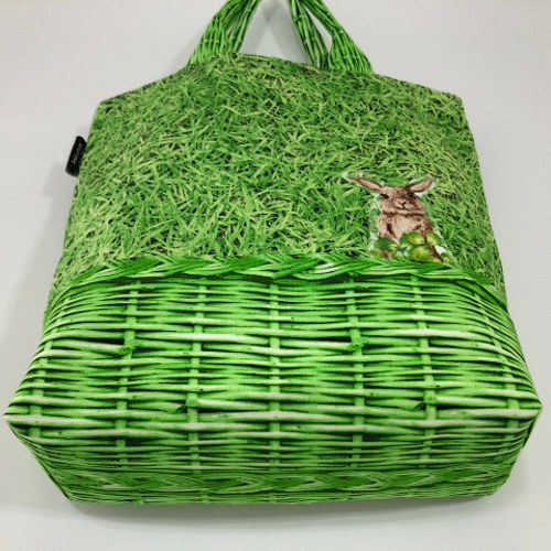 フェイクかごバッグ ふわふわ持ち手 芝生うさぎ 37×34×10 バスケット  