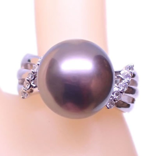 PT南洋パールブラックリング 楽天市場】南洋黒蝶真珠使用 大珠12.0mmブラックパールPt