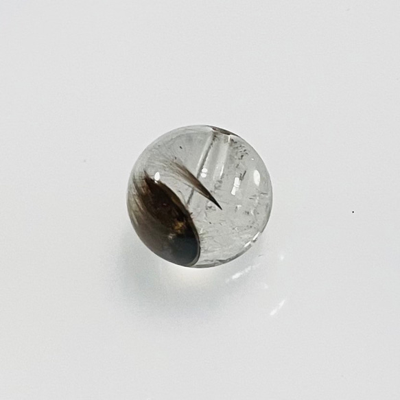 CYA 白銀針水晶 プラチナ タイチン ブルッカイト ルチルクォーツ 9.6mm玉 1粒売】 天然石ビーズ　現物 7枚目の画像