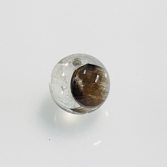 CYA 白銀針水晶 プラチナ タイチン ブルッカイト ルチルクォーツ 9.6mm玉 1粒売】 天然石ビーズ　現物 2枚目の画像