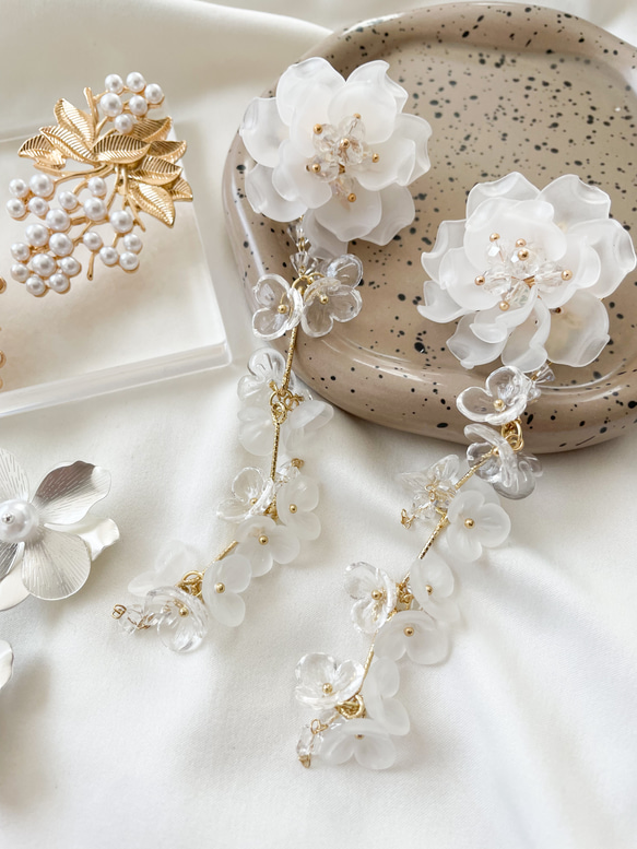 結婚式 ウェディング ブライダル ホワイトフラワー × 揺れる フラワー