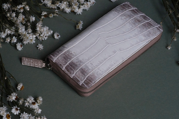 ヒマラヤタロコダイル手作りラウンドファスナー長財布　手縫い手作り長い財布 1枚目の画像