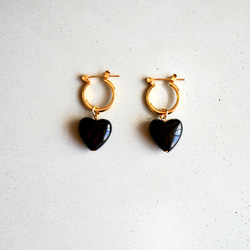 １4Kgf天然石　UMAZURAとロンブルとブラックハートのピアス 14Kgf天然石UMAZURAとロンブルとブラックハートのピアス