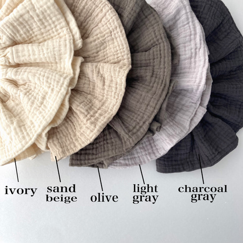 new color 【ruffled collar ribbon bib 】スタイ フリル ガーゼ