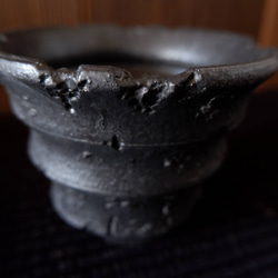 4号鉄砂黒鉢１　塊根植物　多肉植物　コーデックス　植木鉢　沖縄 2枚目の画像