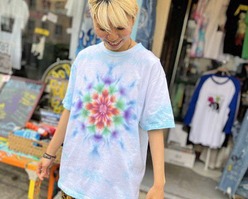 78　タイダイTシャツ 59c76054cb3aaeb5633542dc477407