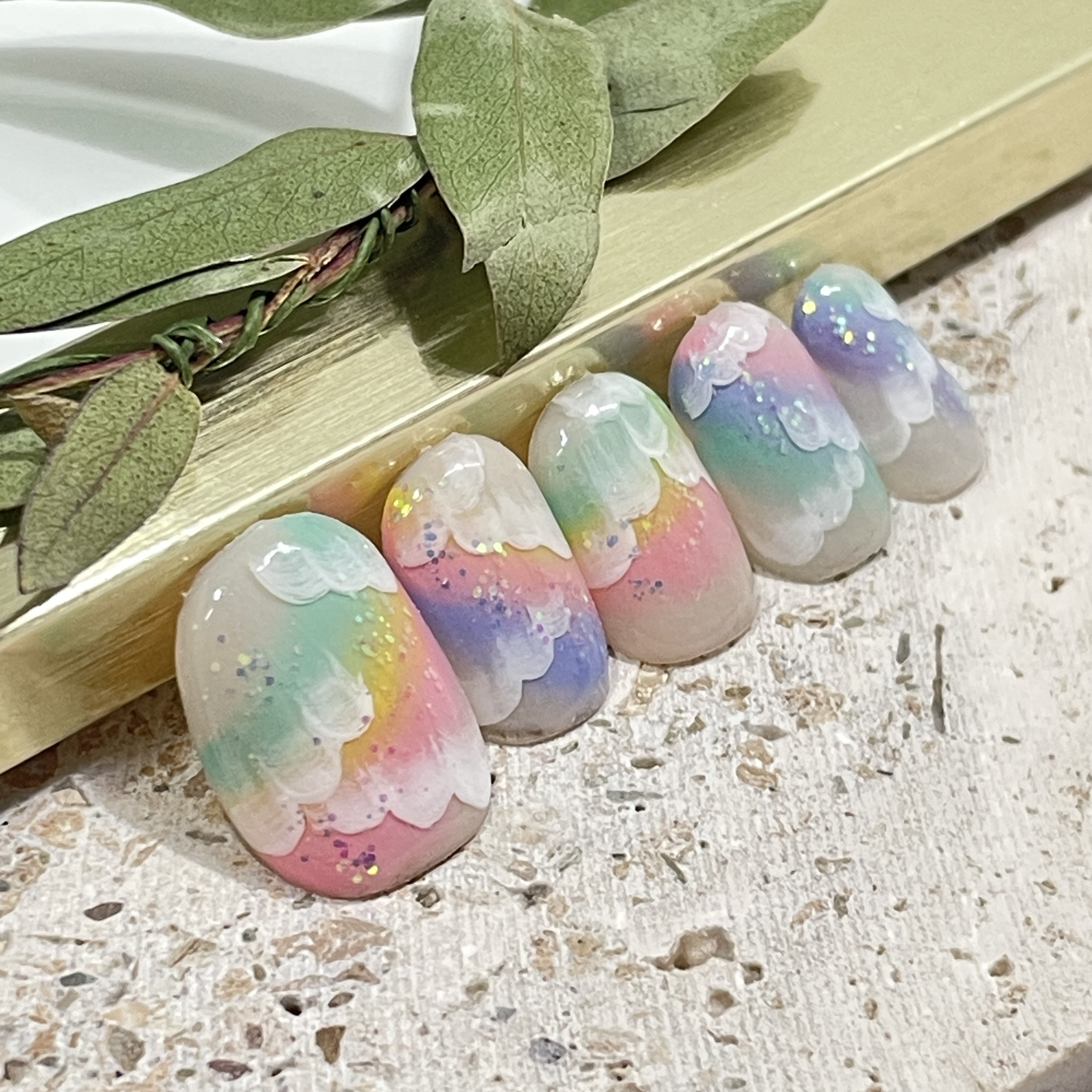 虹ネイル、ポップカラフル ゆめかわいい ネイルチップj ネイル